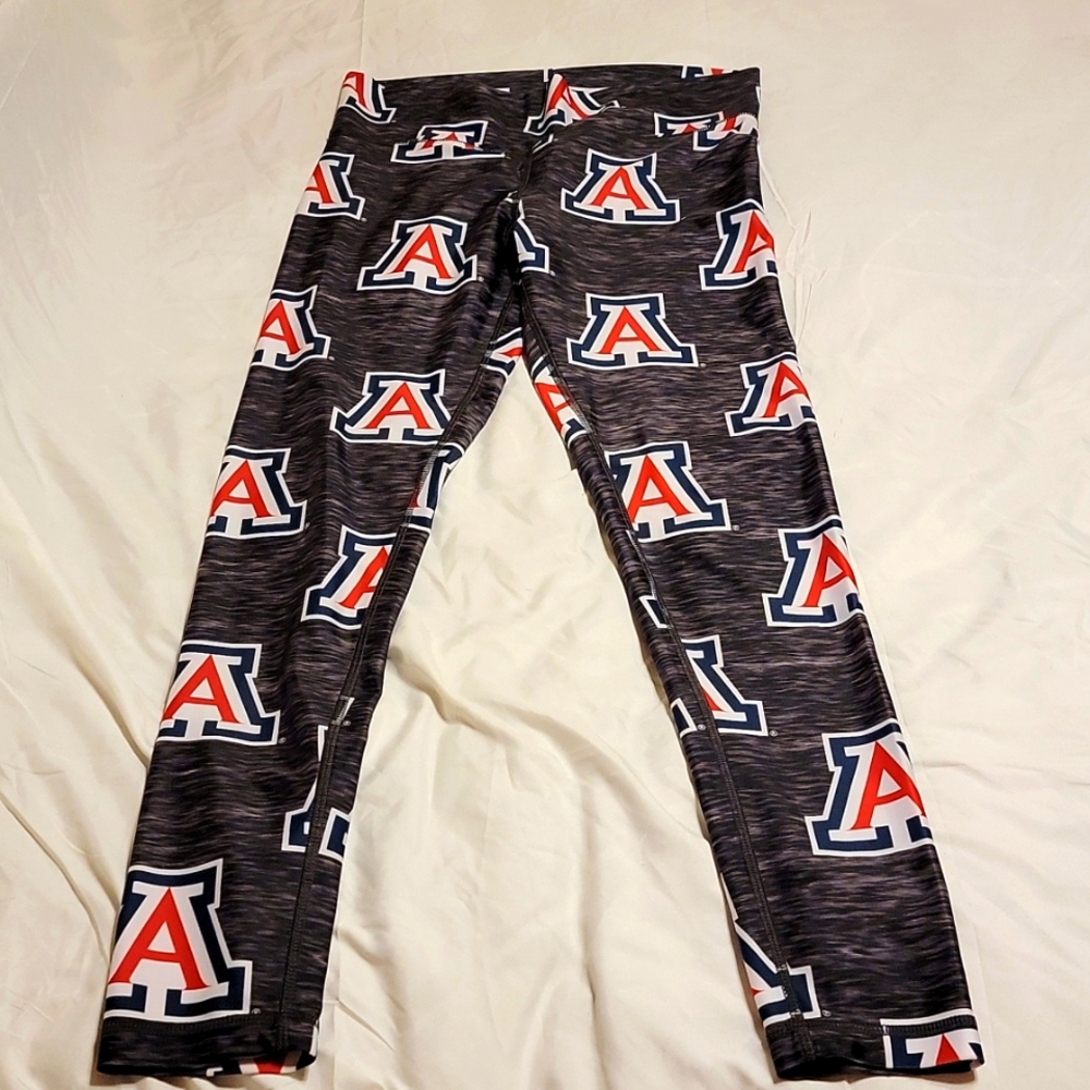 SALE Medium U of A leggings